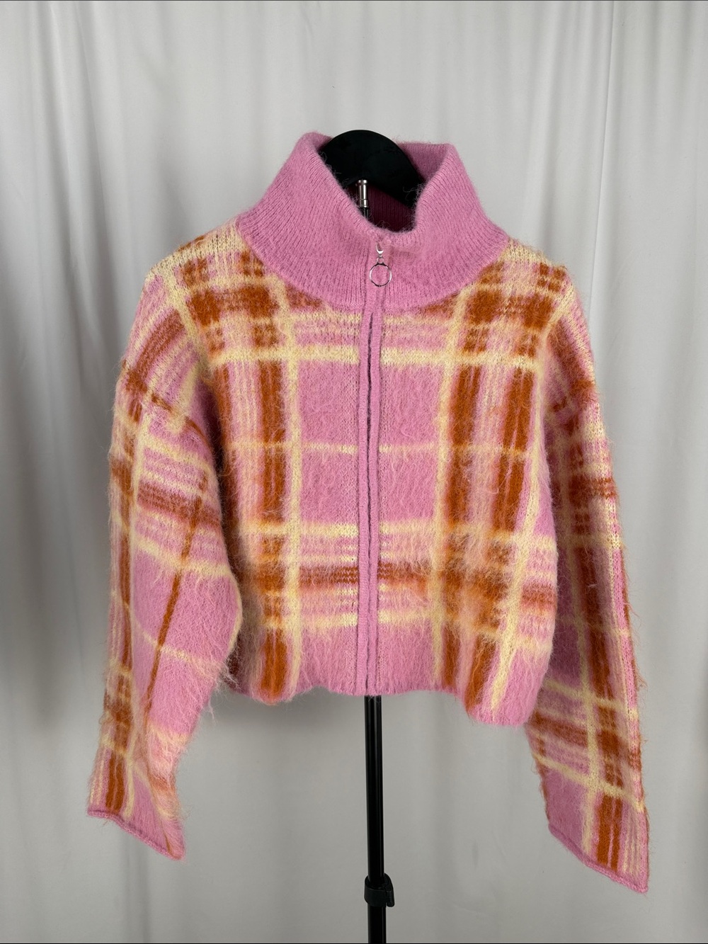 NWT Wild Fable Pink Plaid Fuzzy Cropped Zip Jacket XS